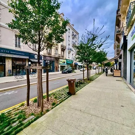 Montagne En Hyper Centre - Calme & Wifi * Grenoble