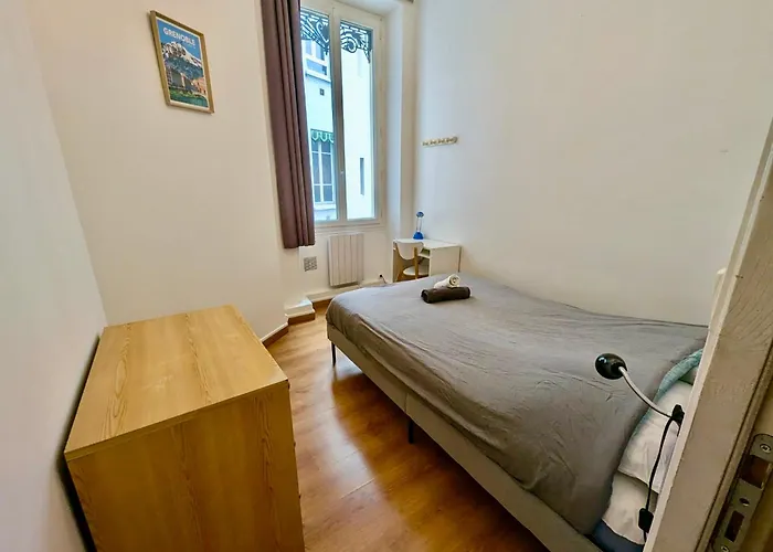 Apartamento Montagne En Hyper Centre - Calme & Wifi *